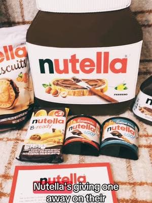 Happy world Nutella Day!! Here’s a fun unboxing.  (Thanks Nutella #gifted) #worldnutelladay #nutella #unboxing #teamchubster #snacks #breakingchubbylittlenews #awesome #FoodTok #foodtiktok #noms #yum #Foodie #nutellaxloungefly #loungefly @Loungefly 