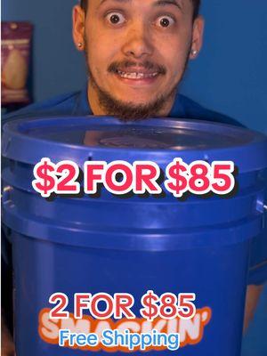 BUCKETS 2 FOR $85!?!? 😳😳 #smackin #sunflowerseeds  FREE SHIPPING #dillpickle #ogoriginal #crackedpepper #chedarjalapeño #garlicparmesan #backyardbbq #cinnimonchurro #buckets #TikTokShop #flashsale 