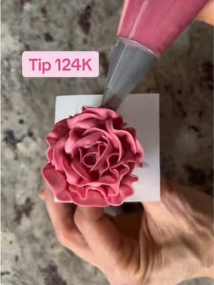 A fluffy, frilly rose with tip 124K   #piping #ValentinesDay #pittsburgh #buttercreamroses  #roses #buttercreamflowers #pipingflowers #pipingbuttercream 