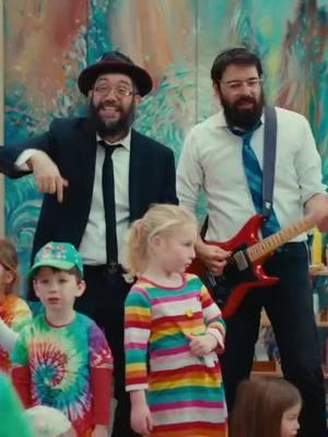 Watch a new song Gan Is A Garden by Chabad of Stamford feat. The 8th Day  🔹 🔹 🔹 🔹 🔹 🔹 🔹 🔹 🔹 #kindergarten #brothers #singers #newmusic #newmusicdaily #musicvideo #chabad #learning #מוזיקה 