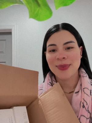 Cuidado de mi piel #salud #cuidadodelapiel #paratii #amorpropio♡ #mariposadebarrio🦋 #carritonaranja🍊 #fypシ #viralvideo #conpralosenelcarritonaraja #comprasdetiktok #viralvideo #unboxing #productoskoreanos #koreanos 