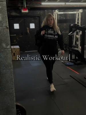 Realistic workouts for regular ppl #realisticworkout #workout #workoutroutine #womenshealth #curvygirlworkout 