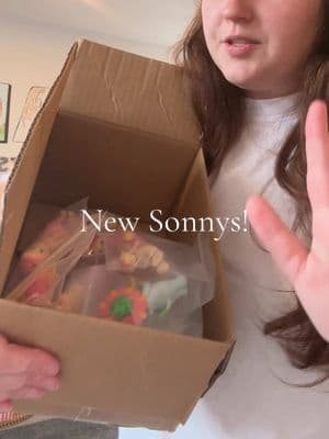 Replying to @deniece i’m so glad you got your iso! we just got in new dreaming hippers to go inside of our sonny angel mystery boxes!! linked on my page💗  #sonnyangel #sonnyangels #haul #fyp #unboxing #mysterybox #popmart #robby 