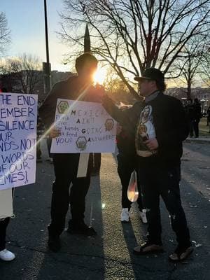 México unido 🇲🇽#protestaendenver #denvercolorado #denver #wendyortiz #migraendenver #iceenaurora #imigrantesunidos #protestasmexicanas #trendearagua #policia #ice #iceenaurora 