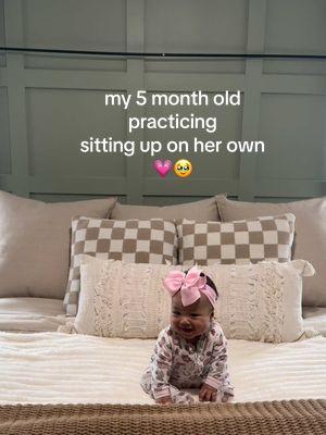 we are almost there 🥹💗 #5monthsold #5monthold #babymilestones #babytoks #fyp #foryoupage #babytok #MomsofTikTok #foryourpage #cutebabytiktok #momtoks 