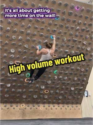 V3 from a high volume session #averageclimber #womenwhoclimb #workout #bouldering #climbing #boulderingtok #beginnerclimber #climbingtips #climbing #climbergirl 