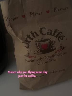 #iykyk Why would i spend sooo much $$$ on shipping when i can hop on a ✈️ & grab my coffee! Plus when i there i go for a hike if I have time, but must I just shop and eat and hang with my friends in LA!  Although if you have not tried this coffee, I suggest you try because it is so good. It is plant base & it’s vegan, but overall it is delicious! #i#ipleadthe5thu#urthcaffec#countrysongc#countrygirlf#fypシ゚viralj#jessicablack67f#fypシr#roadto20ks#samedaydeliverys#samedayflight