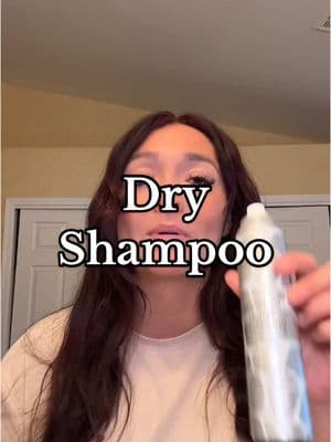 When you are pushing wash day to its limits!  #dryshampoo #haircare #halovida #hair 