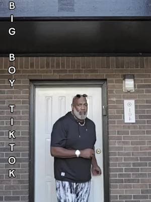 #CapCut It's Thursday 😎 #happythursday #fridayeve #thursdayvibes #letsgo #bigboy #bigboytiktok #bigtok #me #lakelife #silverfox #graybeardgang #saltandpepperbeardgang #foryoupage #fyp 