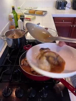 #LIVEhighlights #TikTokLIVE #LIVE #mushroomchicken #foryourpage #portobellomushroom #comfortfood #mushroomchickengravy #dinner #mashpotatoes #EasyRecipe 