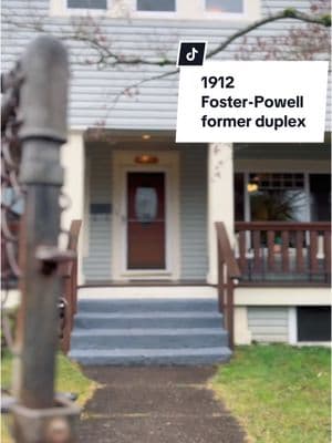 She creaked beautifully, likely needs some attention below, but devastated with the best of them. At $188/sq ft, I do believe she’s been presented fairly.  #pdxrealestate #pdxrealtor #realtorwhocries #pdx #portlandoregon #portlandoregonrealestate #pdxrealestateagent #vintagerealtor #oldhouse #oldhome #centuryhome #1900shome #1910shome #saveoldhouses #pnw #pnwrealestate #oregonrealestate #hardwoodflooring #pdxrealestateagent 