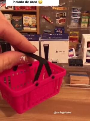 Mini Shopping 🛒 #minis #miniature #miniaturas #minisuperstore #foryoupage #fyp #foryou #anniegvideos #minis #annieg #oddlysatisfyingvideo #oddlysatisfying #viralvideos #viral #tinythings #minibrands #funnyvideos #viralvideo #toytok #toys #juguetes #minibrands  #iphone #ps5 #gaming #games 