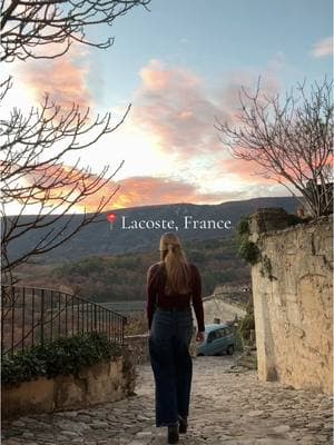 Views in Lacoste, France 🇫🇷  Been feeling extremely lucky lately that I got to experience these stunning views in person!!! Thank you Lacoste you have my heart ❤️ @SCAD @SCAD Social #scad #scadsavannah #scadbound #scadsocial #scadsocialclub #studyabroad #scadstudyabroad #lacostefrance #scadlacoste 