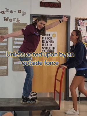 This is how you teach 👏🧪 @Bestest Best Science teacher  #teacher #students #learn #science #rollerskating #inertia #highschool #funny #teach #highschoolsports