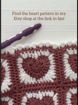 #crochettutorial #crochettipsandtricks #crochetideas #heartgrannysquare #crochetpattern 