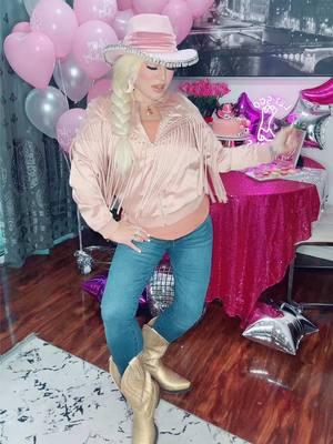 Buckle Bunny! 🐰 #happybirthday #goshortyitsyourbirthday #itsmybrithday #birthdayqueen #happybirthdaytome #dollywood #dollypartontiktok #cowboyboots #cowgirl #ariatboots #buckelbunny #thehousebunny #parisbunny #barbiebunny #barbie #labarbie #paristhebarbie #themartinibunny #thestrawberrybunny #parislafresa #theAdolls #theGFamily #Dodgerthepug   #stayathomemom