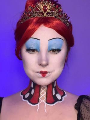 QUEEN OF HEARTS ♥️ neck piece ib @GlamBySerena | Influencer #creativemakeup #queenofhearts #queenofheartsmakeup #aliceinwonderland 