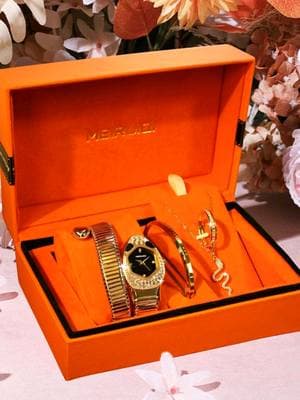 #valentinegiftideas  #watch #womenwatch #giftideas  #gift 