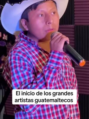 Así fue el comienzo del compositor regionaldo cucul #benitogtvideos #qanarosa #reginaldocucul #carlospop🇬🇹🇺🇸😁😂😂 #artistanacional🎶 #j😂😂😂😂😂😂😂😂😂😂😂😂😂😂 