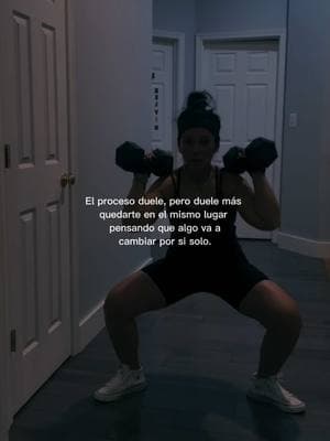 EL PROCESO DUELE PERO DUELE MÁS  QUEDARTE EN EL MISMO LUGAR PENSANDO QUE ALGO VA A CAMBIAR POR EL SÓLO! #ennyrecetassaludables #hasejercicio #ejercicio #gym #excercise #hasejerciciocomosea #hasejerciciodondesea #muevete #muevetucuerpo #motivacion #amomicuerpo #amatucuerpo 