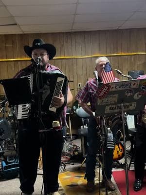 Mason Nesvadba and the Red Ravens live from New Taiton 🪗💃🏽 #czexan #czech #texasczech #slovak #polka #polkadance #tejano #nortenas #ludovky #musicasertaneja #slavic #texasboys