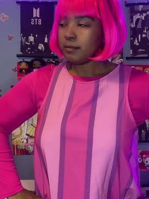 That’s not what being a scout is all about! 🙄 #lazytown #lazytownstephanie #stephaniecosplay #robbierotten #lazytowncosplay #28daysofblackcosplay #blackcosplayer 