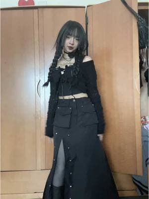 very sleepy tired today so a very simple cozy fit :3 I HAVE TO CLEAN MY DORM AND DO LAUNDRY PLS IGNORE THE FLOOR AUDHEHFHH #gothtok #gothootd #gothoutfitinspo #gothstyle #vkei 