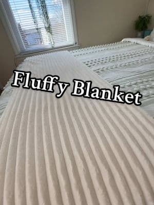 So many blanket options on TikTok. Luckily I got a good one #blanket #blankets #bedding #fluffyblanket 