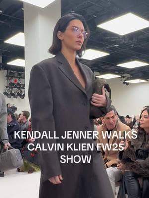 @Kendall Jenner giving us her CK strut👠 #nyfw #kendalljenner #kendalljenneredit #calvinklein #kendall #ck #hs 