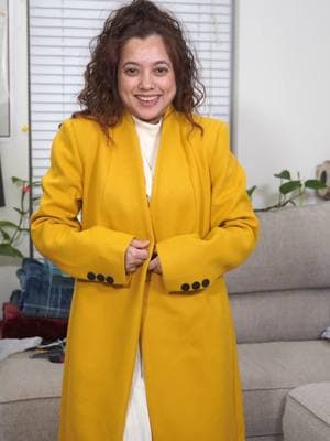 #womenclothing #tiktokusa🇺🇸 #fyp #fypage #fyp #fypシ #trendingvideo #trending #TikTokShop #tiktoknepal🇳🇵 #oranli #longcoat #womencoat #winterclothes 