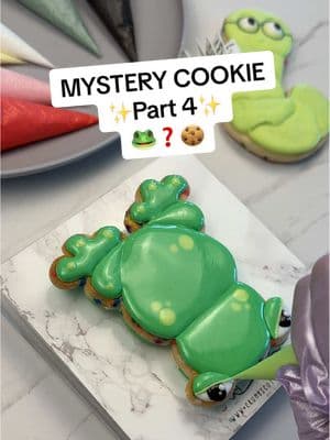 Replying to @Truth seeker is it a frog or is it a frog? 🤔🐸🍪 #mysterycookie #cookiedecorating #royalicing 