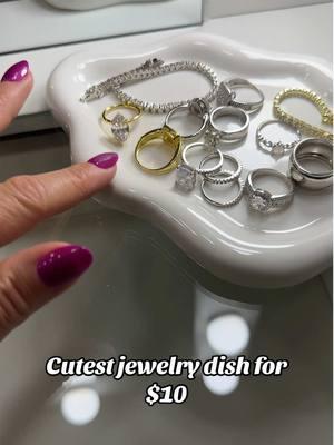 Cutest jewelry dish for $10!!! #earrings #diamondearrings #sterlingsilver #jewelry #TikTokShop #jewelrydish 