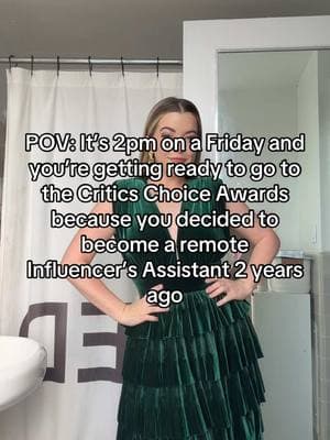 Two years ago I decided to leave my 9-5 to become a remote Influencer’s Assistant.  ✨ Now here I am 2 years later living my dream life going to events, traveling, and walking red carpets.  ⭐️ PINCH ME #influencer #dreamlife #influencersassistant #dreamjob #grwm 