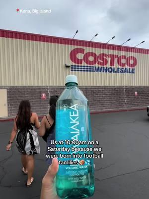 Who’s ready? 💦 @Costco Wholesale @Costco TikTok #drinkwaiakea #costcofinds #costcotiktok #costcohawaii #hawaii 