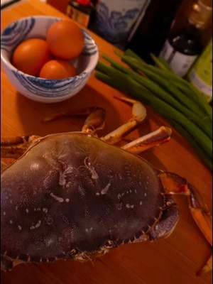 Recipe in caption! This crab egg drop soup is my partner’s favorite soup that I make 🦀🥚  Ingredients 1 crab 2 cups chicken stock 2-3 eggs 1 tbsp corn starch, use less for thinner soup 2 tbsp water 1/2 tsp soy sauce 1/4 tsp salt 1/4 tsp white pepper Green onions Turmeric powder or yellow food coloring (optional for color) 1. Steam the crab and separate the meat from the shell 2. Bring chicken stock to a boil 3 Combine corn starch, water, and turmeric powder and add the cornstarch mixture/slurry to boiling chicken stock 4. Beat 2 eggs and drizzle into the soup once it comes back up to a boil. Stir the soup while you drizzle slowly to get nice ribbons! 5. Add crab, soy sauce, salt, and white pepper (can add whenever tbh) 6. Top with green onions and adjust seasoning to taste! #crab #eggdropsoup #eggflowersoup #chinesefood #cantonesefood