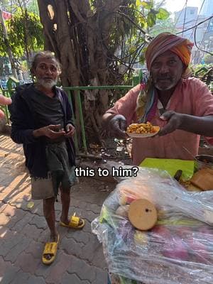 $0.60 snack in India 🇮🇳 #hughabroad #streetfood #travel #foodreview