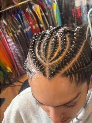 #denverbraider #Lakewood #denver #colorado #braids #braidsbyAB #braider #braidedhair #girlswhobraid #cornrows #denverbraids #designbraids #braidstyles #edgecontrol #dutchbraids #shinenjam #haircuts #vibes