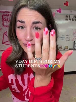 Everything is linked in my bio!! So quick & easy!! I just LOVE VDAY💗🎀🩷✨✏️ #teachersoftiktok #teacherlife #ValentinesDay #valentinedaygift #studentgift #vday 