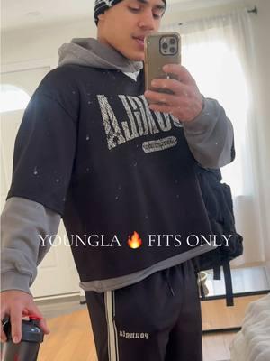 Fit is just 🔥 #youngla #gymclothes #gymfit #sweatpants #gymbro #clothing #gymfitideas #TikTokShop #fyp 