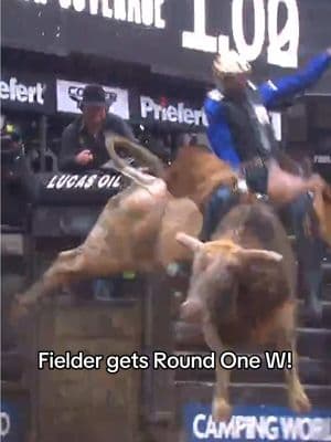 Brady Fielder widens the World No. 1 gap with the Round One W! #pbr #utb #bullriding #saltlakecity 