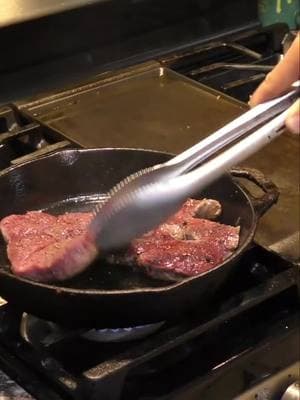 Perfect Steak? This is How! Master the art of cooking the perfect steak! This video guides you through each step, from searing to basting, ensuring a juicy and flavorful result. Learn essential techniques for steak perfection! #SteakCooking #PerfectSteak #CookingTips #FoodVideo #Recipe #SteakRecipe #Basting #CulinarySkills #Foodie #Chef