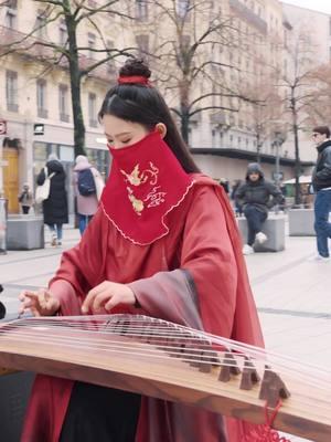 ♥️🌸🌷 #zither #musica #guzheng #streetmusician #musician #trendingsong