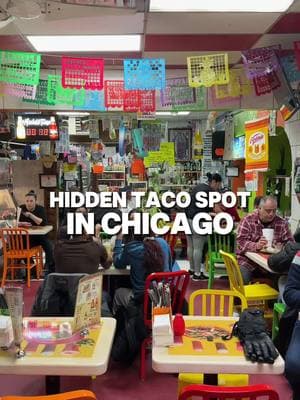 Inside this grocery store is one of the top Chicago restaurants, serving tacos that were featured in Taco Chronicles #chicagofood #chicagofoodie #chicagoeats #chicagotacos #chicagorestaurants #chicagohiddengems #chicagorestaurants #chicagotiktok #littlevillagechicago #littlevillage 