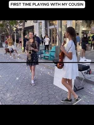 Can't Help Falling In Love - Elvis Presley | Violin & Sax Cover #violin #violincover #music #streetmusic #karolinaprostenko #karolinaprotsenkoviolin #fyp #viral #trending #foryou #performance