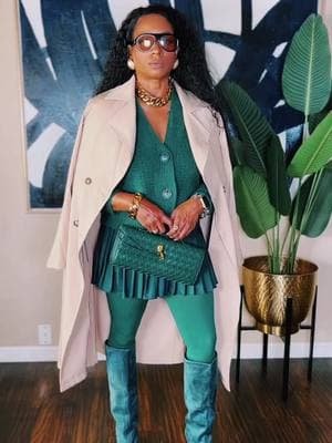 Hey loves, I'm back with another Target look .  I'm 5"2 height and 140 weight.  Details on this look can be found in my stories, or you can comment "look" for links.  Looks can also be found in my bio shop link LTK.  #style #OOTD #catchmyvibe74💙 #shebougie #amazon #amazonfinds #fashionstyle #fashionblogger #calilove #fallfashion #2024 #iamthevibe💙