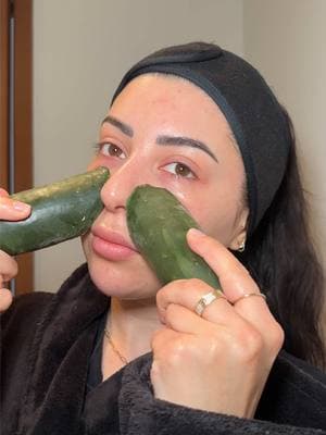 Cucumber Guasha cc: @gracecjohn #facialtreatment #facial #icefacial #skintok #skincaretips #morningroutine #skincare 