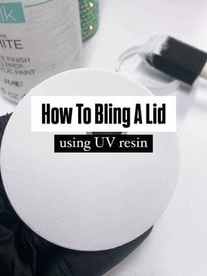 Hey Yall, have you ever tried applying rhinestones to your lids using UV resin.  Well heres a quick tutorial of how to bling a lid using UV resin.  If you’re a crafter and would like to learn how to create unique lid designs for your cups and tumblers..  Use the 🔗 above and tap on CUSTOM LID CRAFT for step by step instructions and supply lists to get started #blinglid #customlid #shopsilverglitzz 