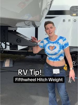 Now that’s heavy #rvtips #rvlife #fifthwheel #camperlife #hitch #truck 