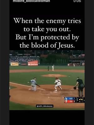 Guess who’s safe? 🙋🏼‍♀️ #fortheloveofthegame #protected #baseball #gobigorgohome #jesussaves 