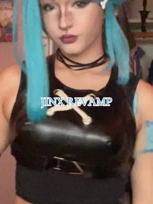 ,,☆ #JINX 💣 -- woah surprise (i hate how i did this makeup so i filmed like 6 vids max) | #PRXTTYCURE #jinxarcane #jinxarcanecosplay #jinx #leagueoflegends #cosplay #leagueoflegendsart #arcane #arcanecosplay 